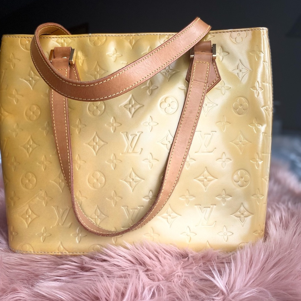 ✨Authentic Louis Vuitton Houston Tote Bag👜✨5️⃣0️⃣0️⃣